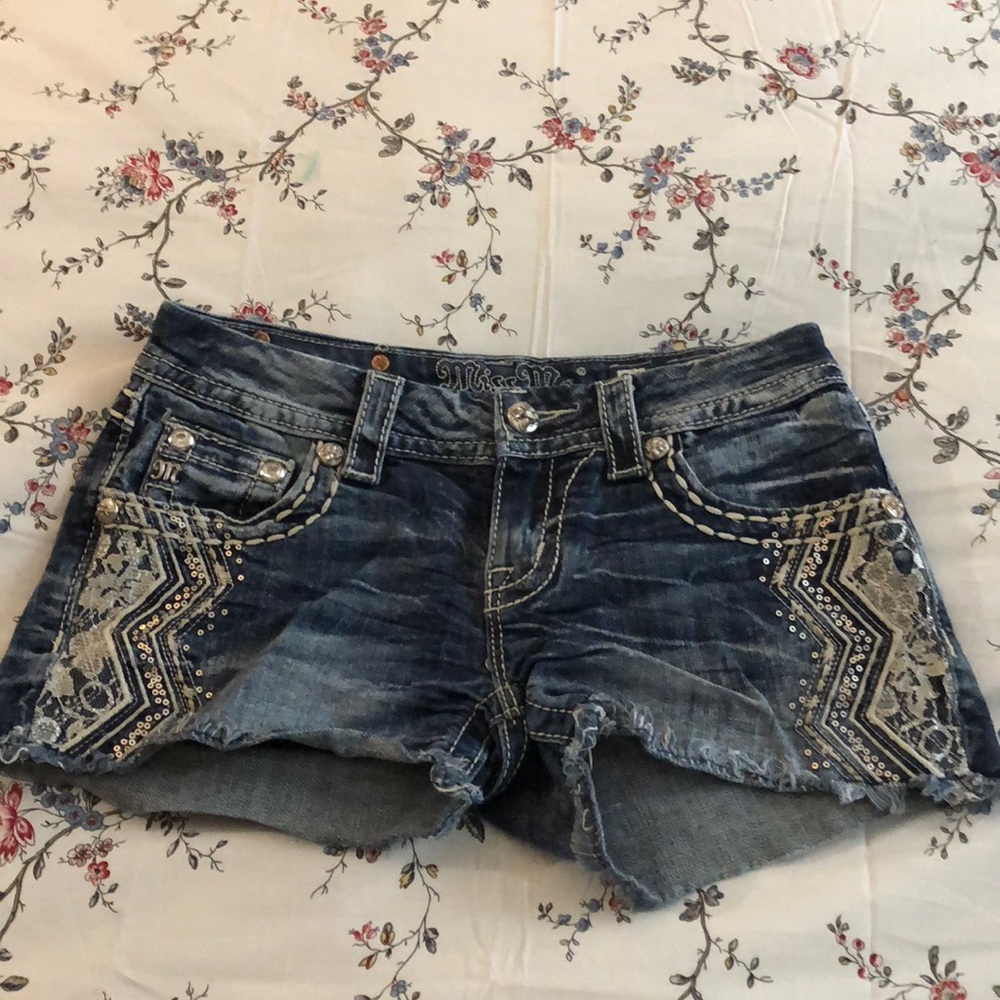 Miss Me Shorts